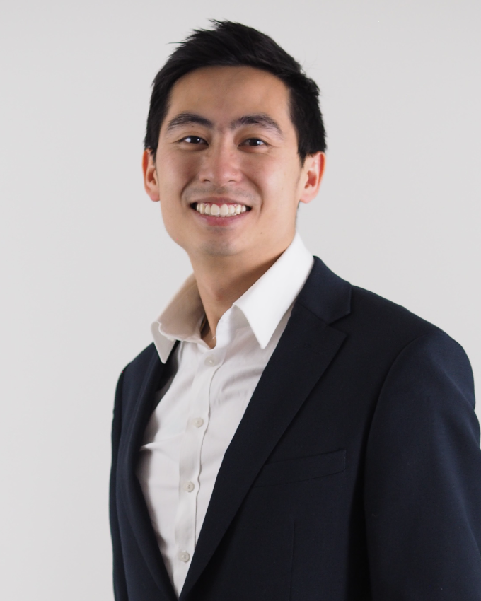 Dr David Ta